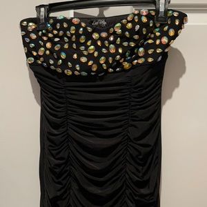 Short strapless black homecoming dress